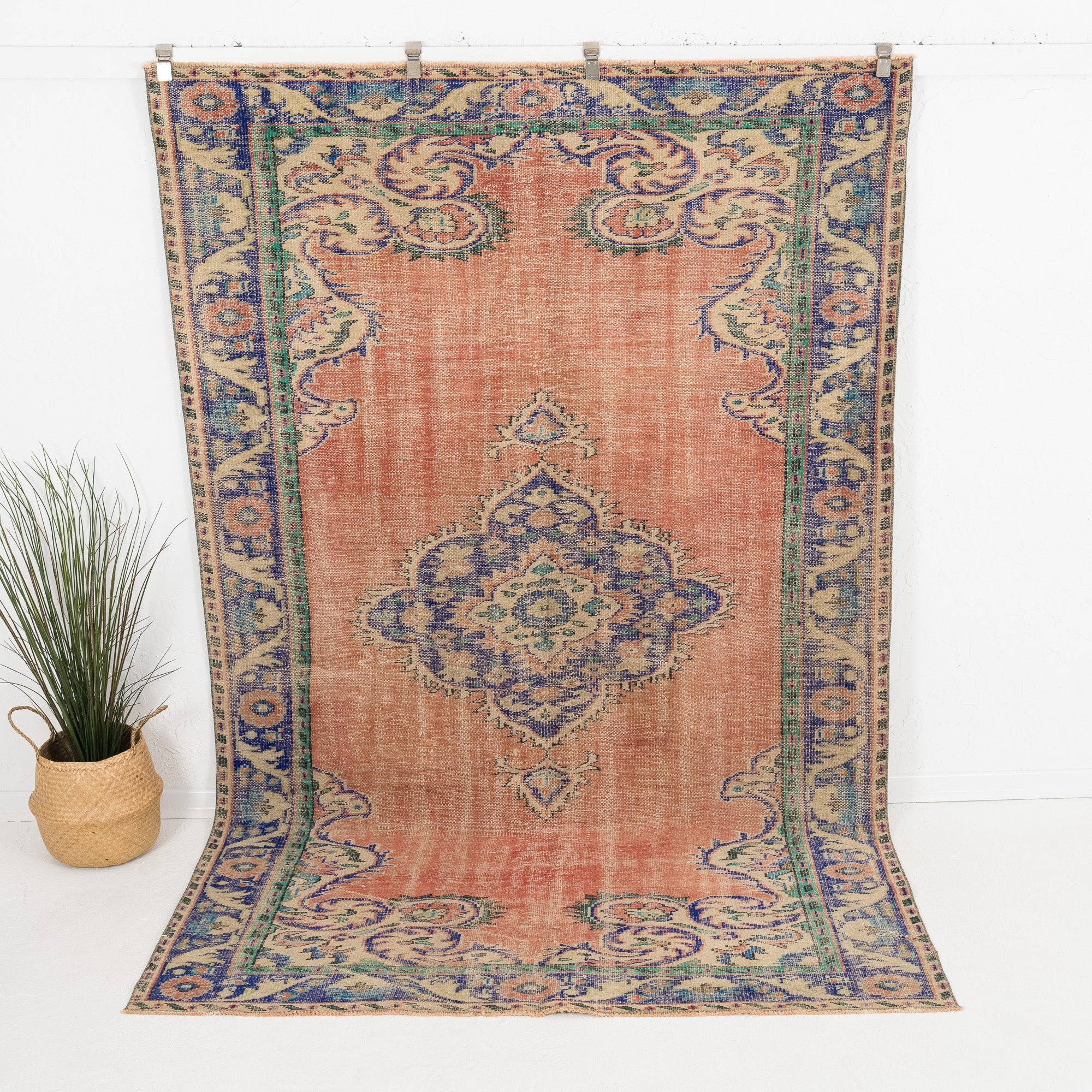 Amelara - Vintage Turkish Area Rug