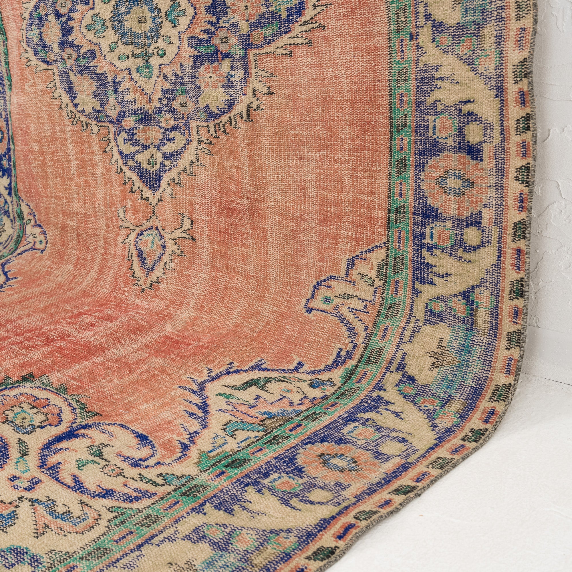 Amelara - Vintage Turkish Area Rug