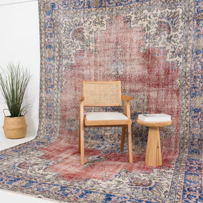 Vaerielle - Vintage Turkish Area Rug