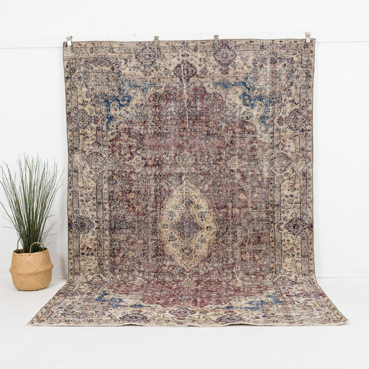 Therinae - Vintage Turkish Area Rug