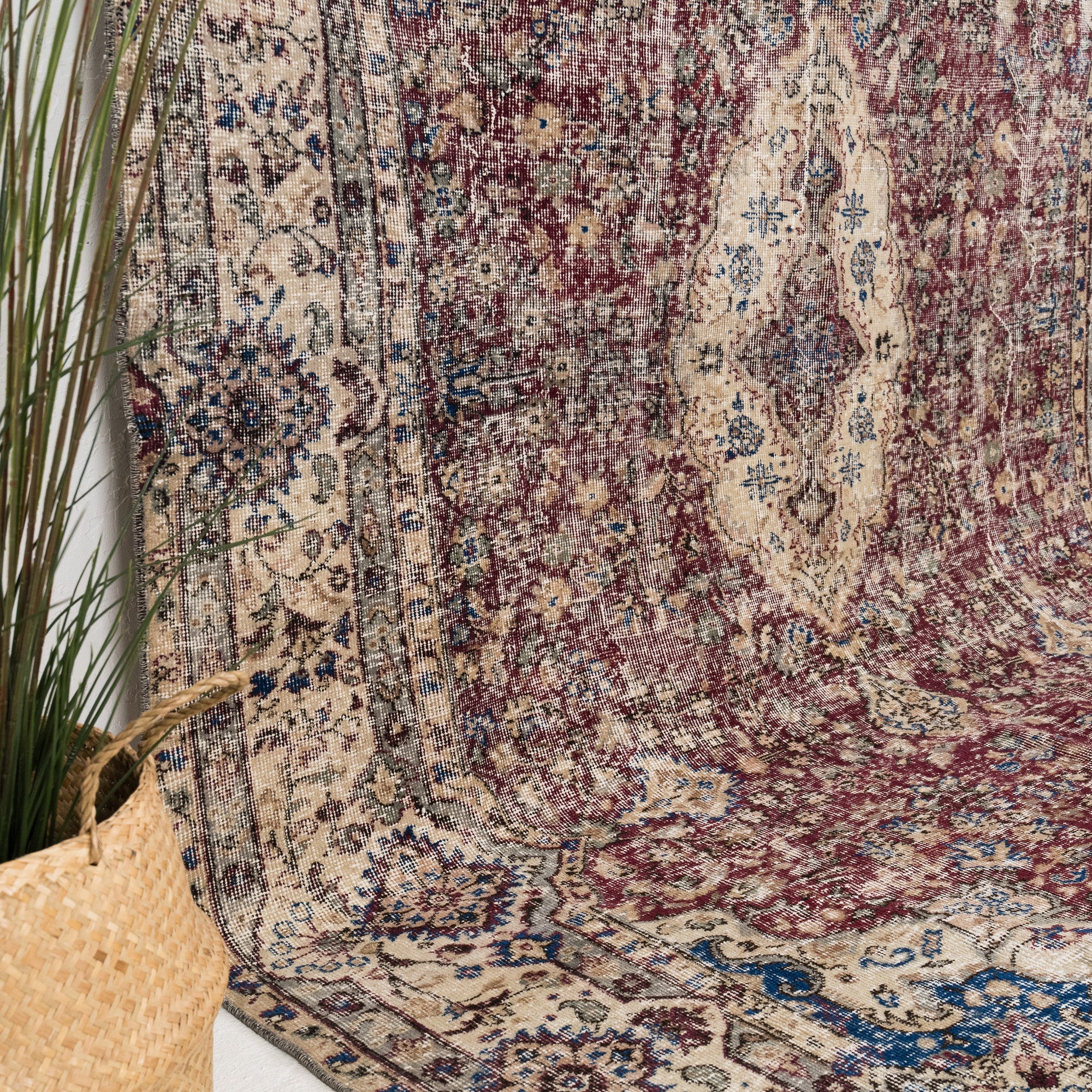 Therinae - Vintage Turkish Area Rug
