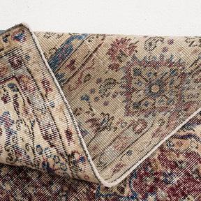 Therinae - Vintage Turkish Area Rug