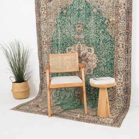 Lysavine - Vintage Turkish Area Rug