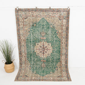 Lysavine - Vintage Turkish Area Rug