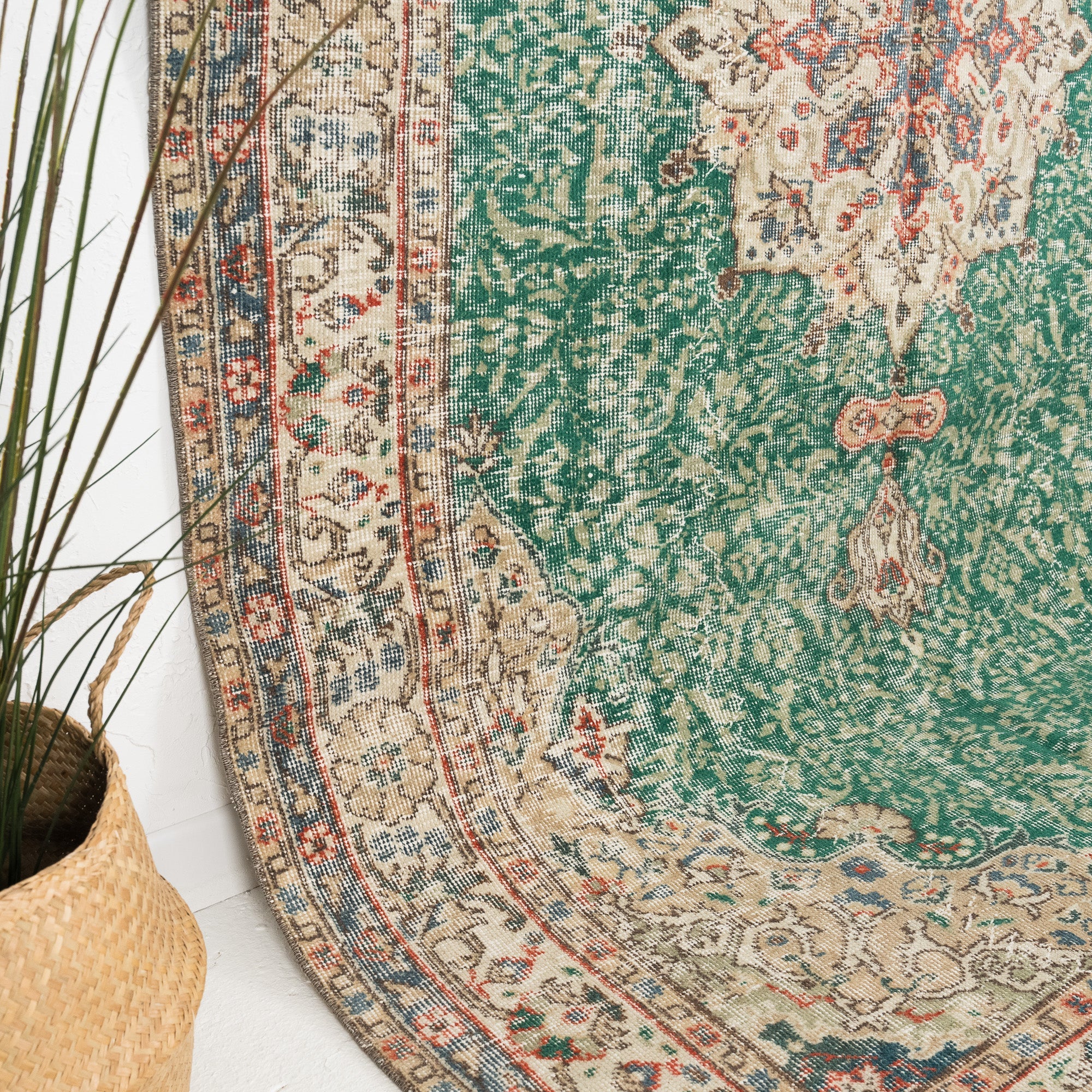 Lysavine - Vintage Turkish Area Rug