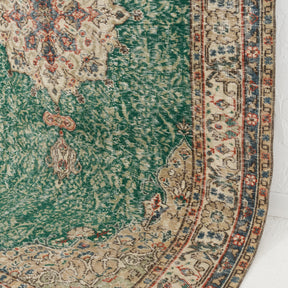 Lysavine - Vintage Turkish Area Rug