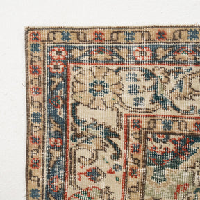 Lysavine - Vintage Turkish Area Rug