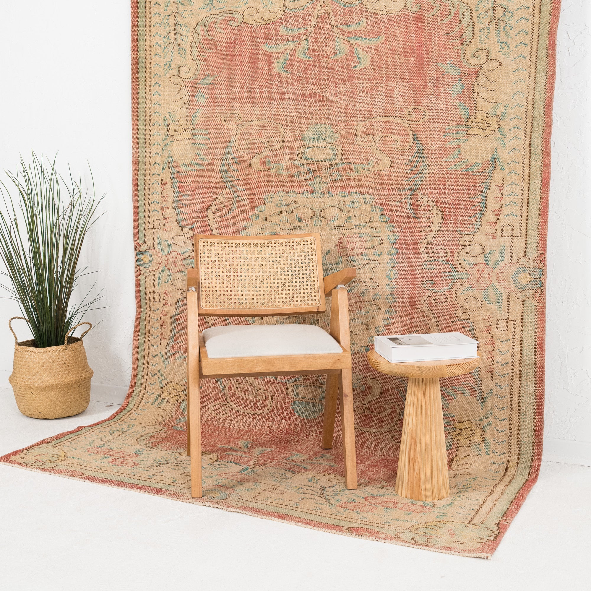 Loravielle - Vintage Turkish Area Rug
