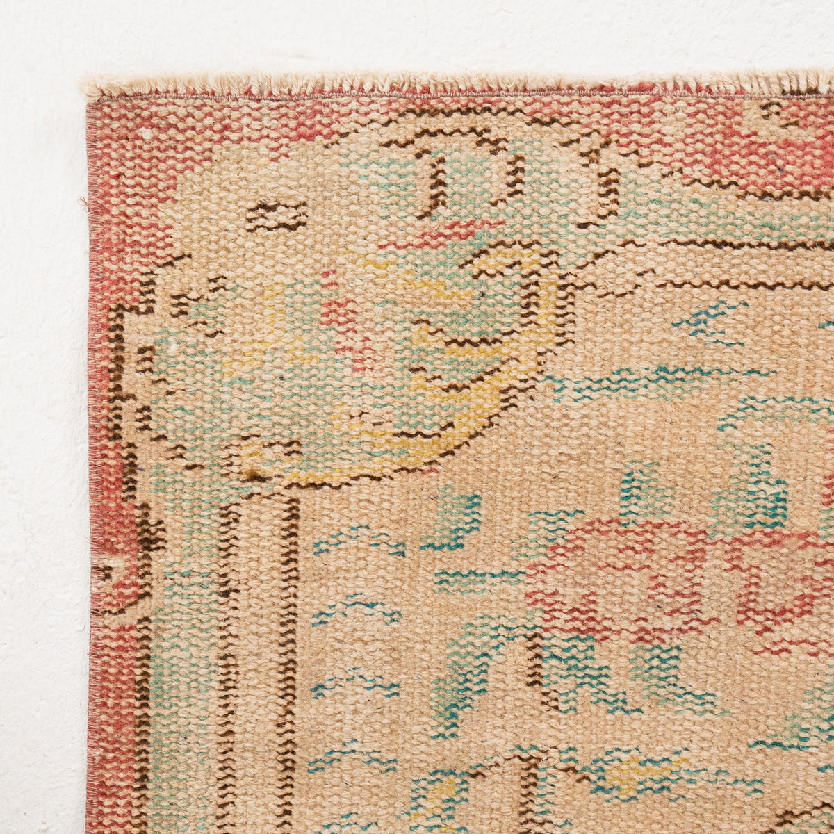 Loravielle - Vintage Turkish Area Rug