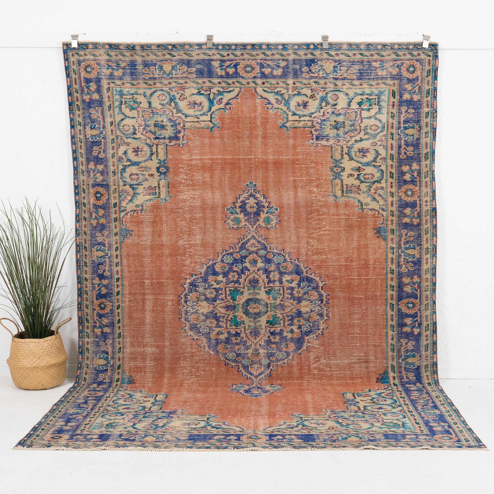 Vyralyn - Vintage Turkish Area Rug