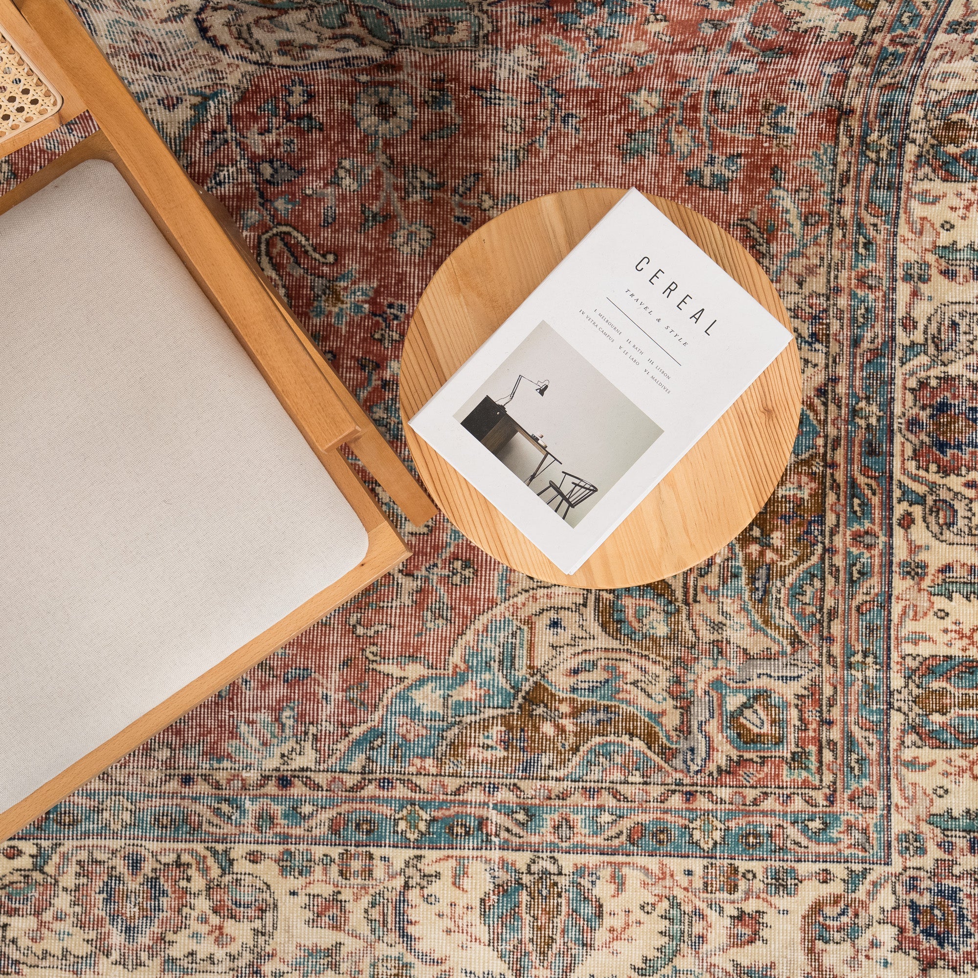 Quinelle - Vintage Turkish Area Rug