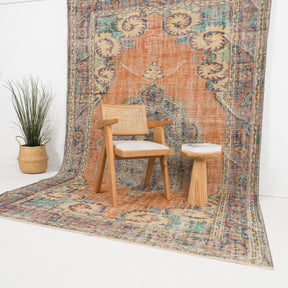 Melioraen - Vintage Turkish Area Rug