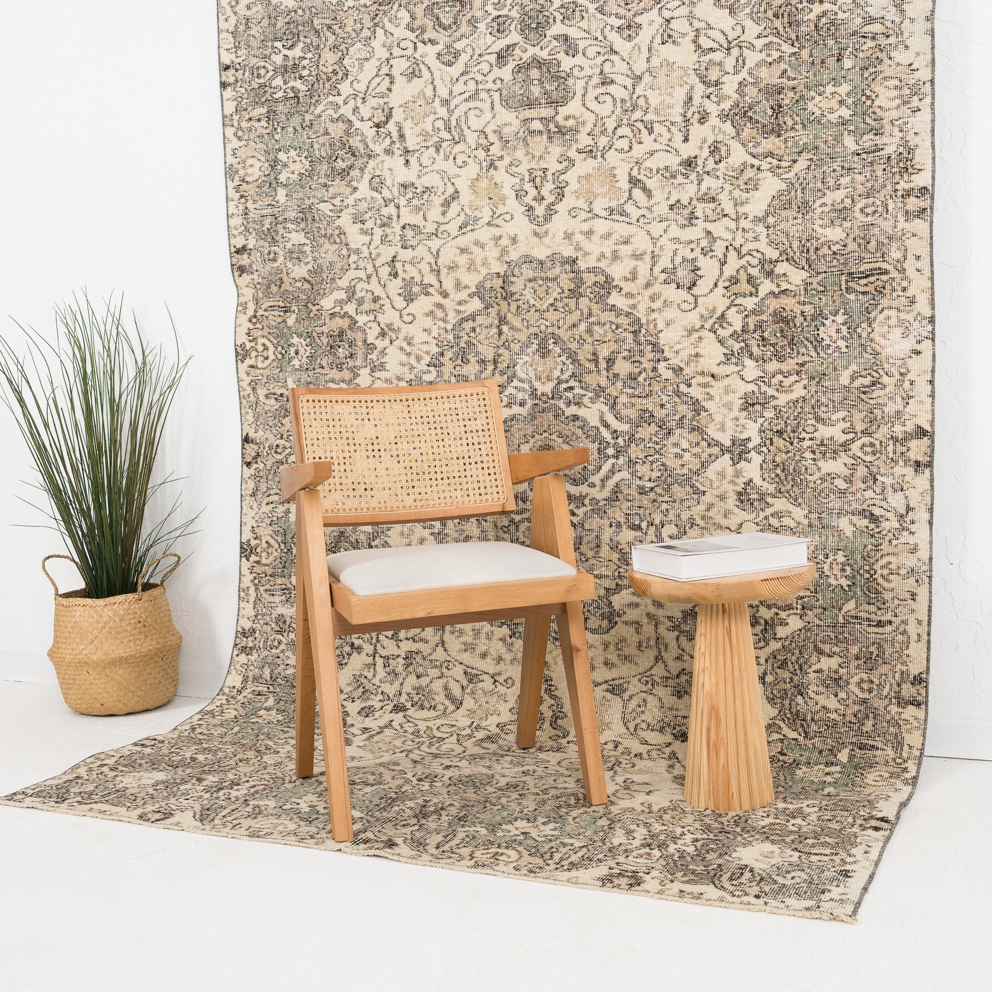 Jaloria - Vintage Turkish Area Rug