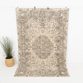 Jaloria - Vintage Turkish Area Rug