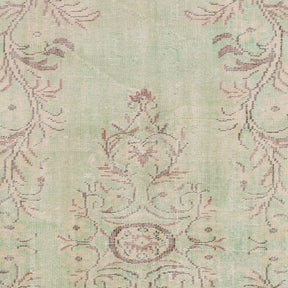 Deliness - Vintage Turkish Area Rug