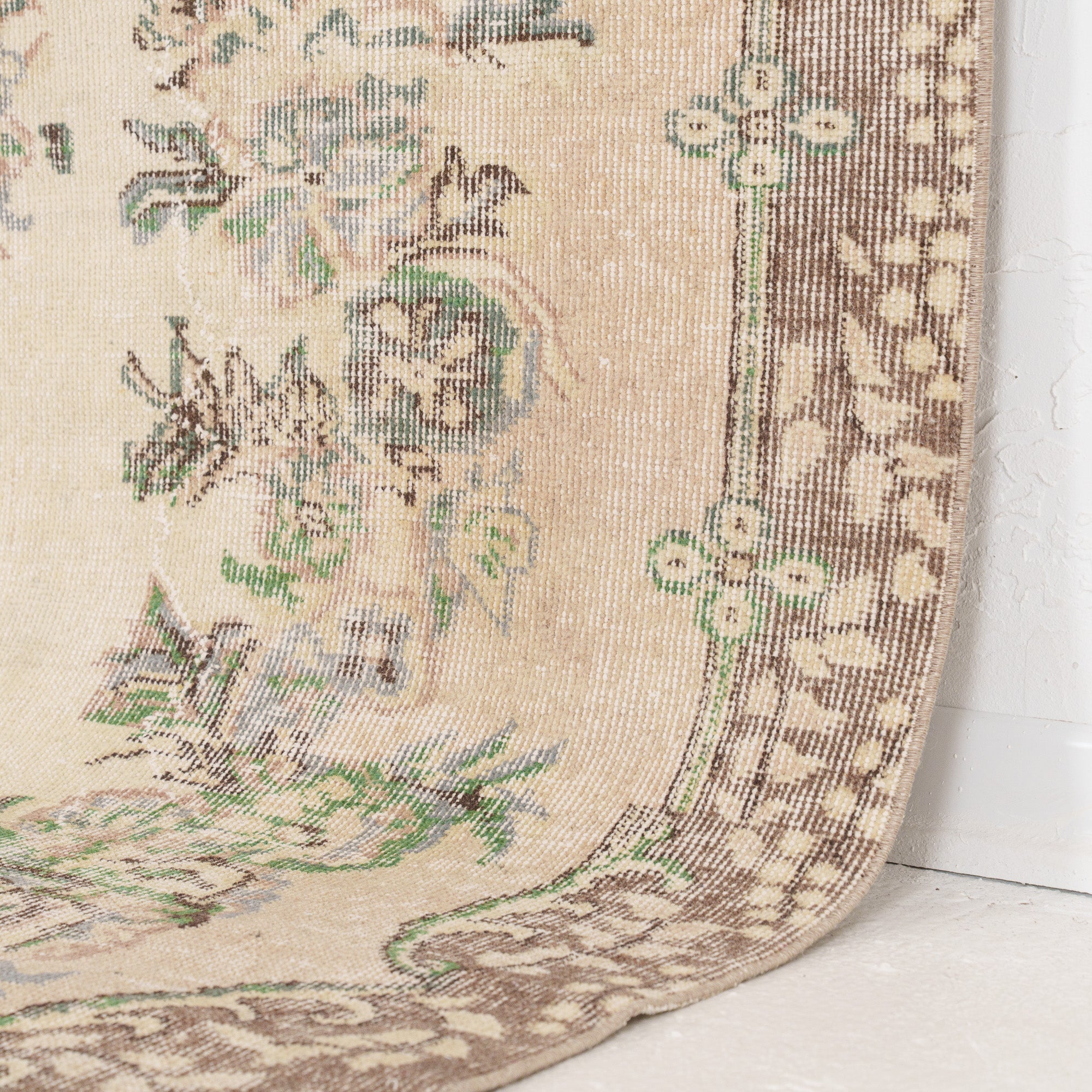 Delinin - Vintage Turkish Area Rug