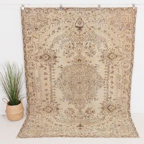 Delinella - Vintage Turkish Area Rug