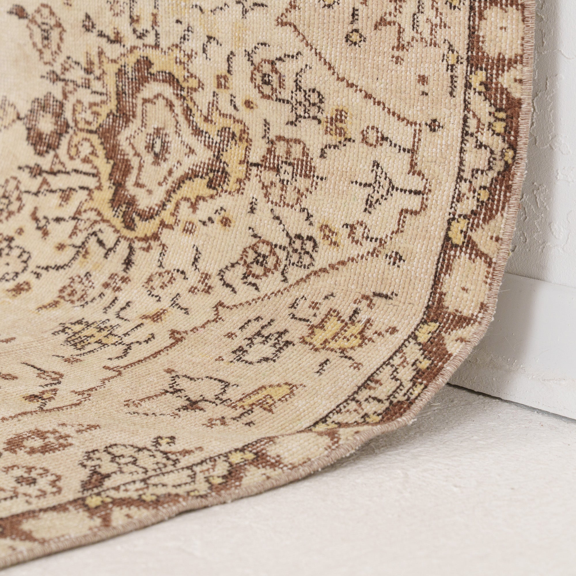 Delinella - Vintage Turkish Area Rug