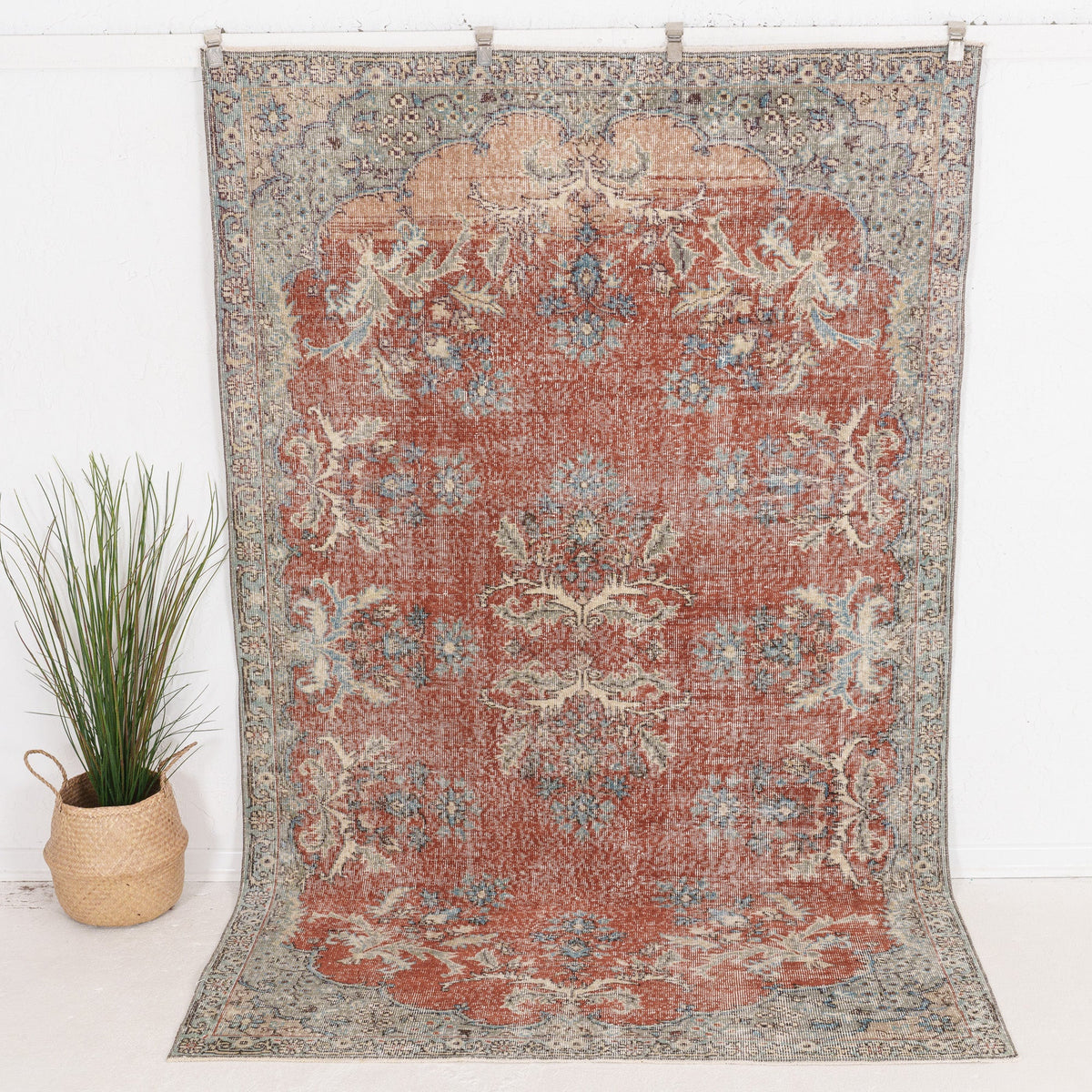 Coreness - Vintage Turkish Area Rug