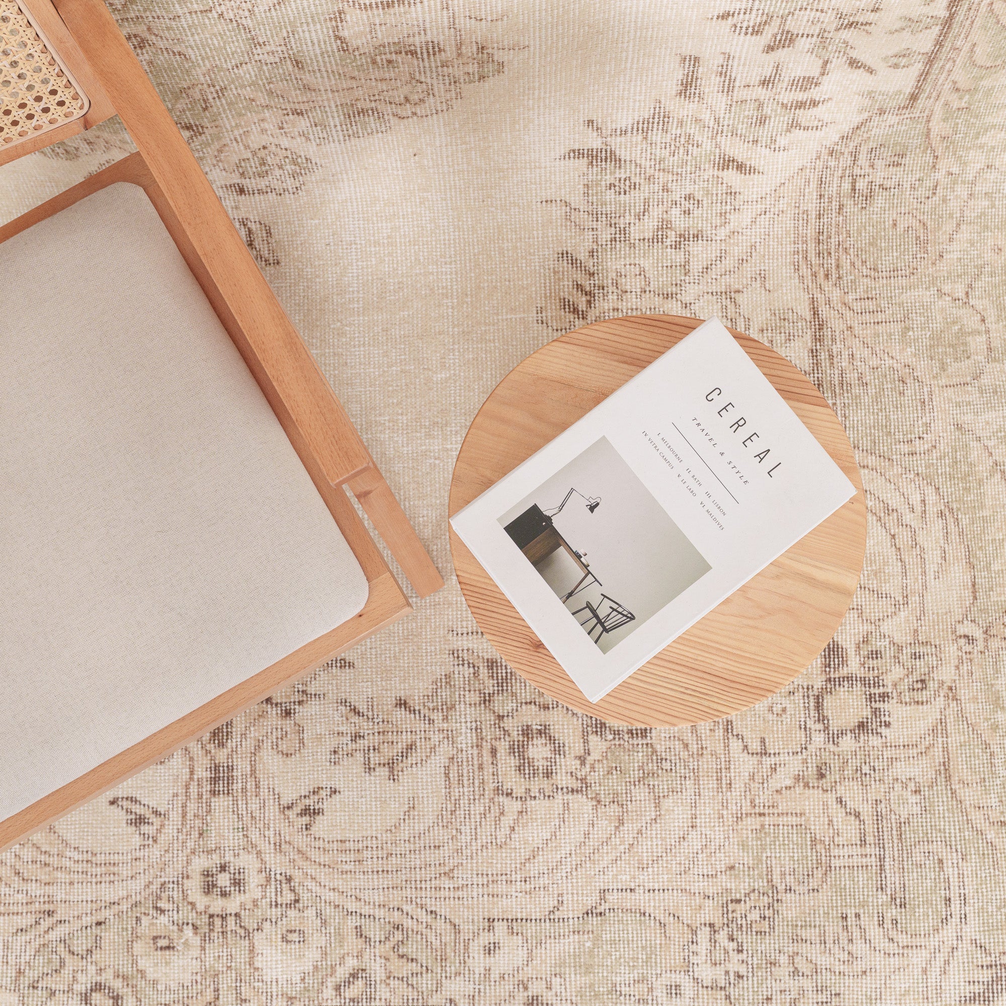 Xaerisara - Vintage Turkish Area Rug