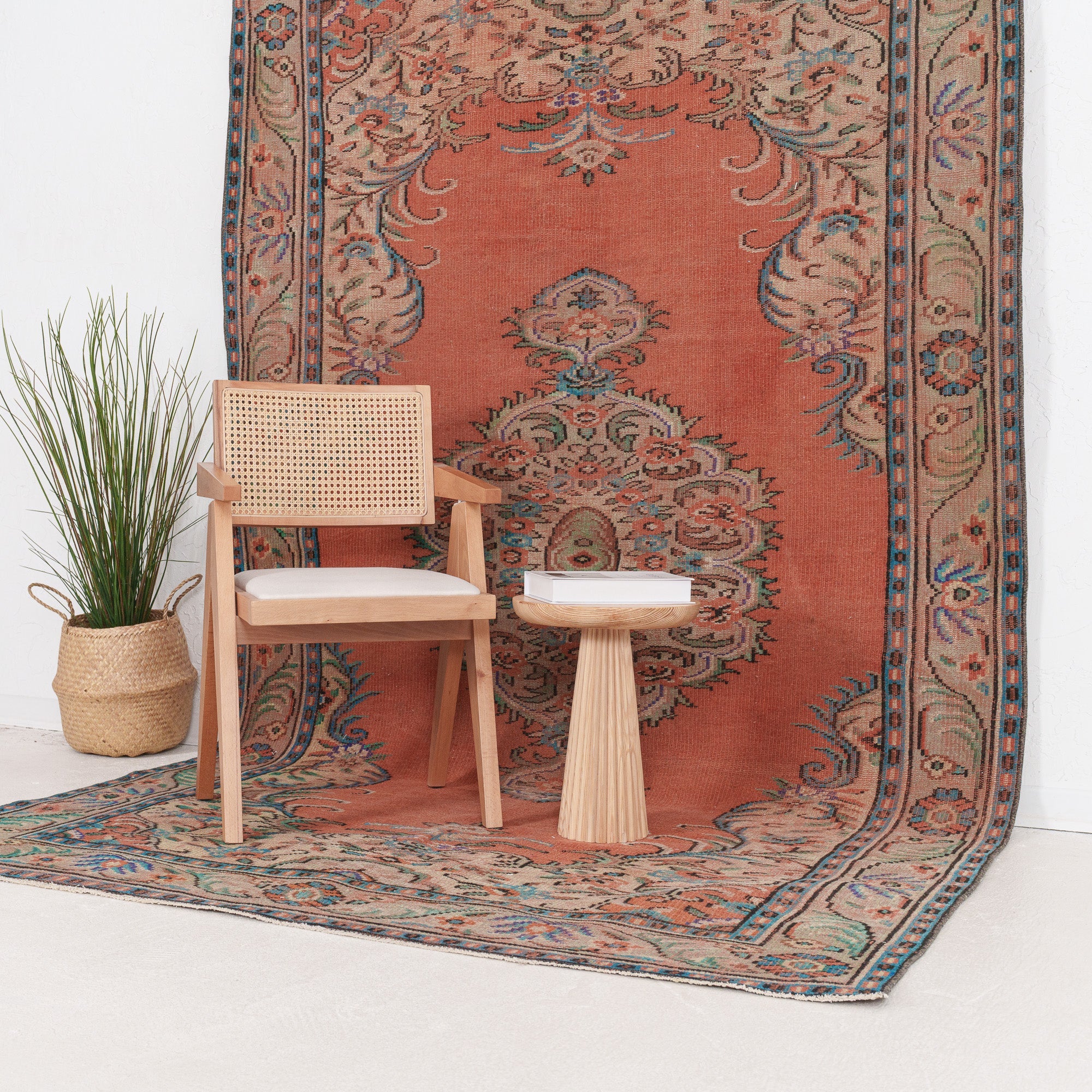 Brinelara - Vintage Turkish Area Rug