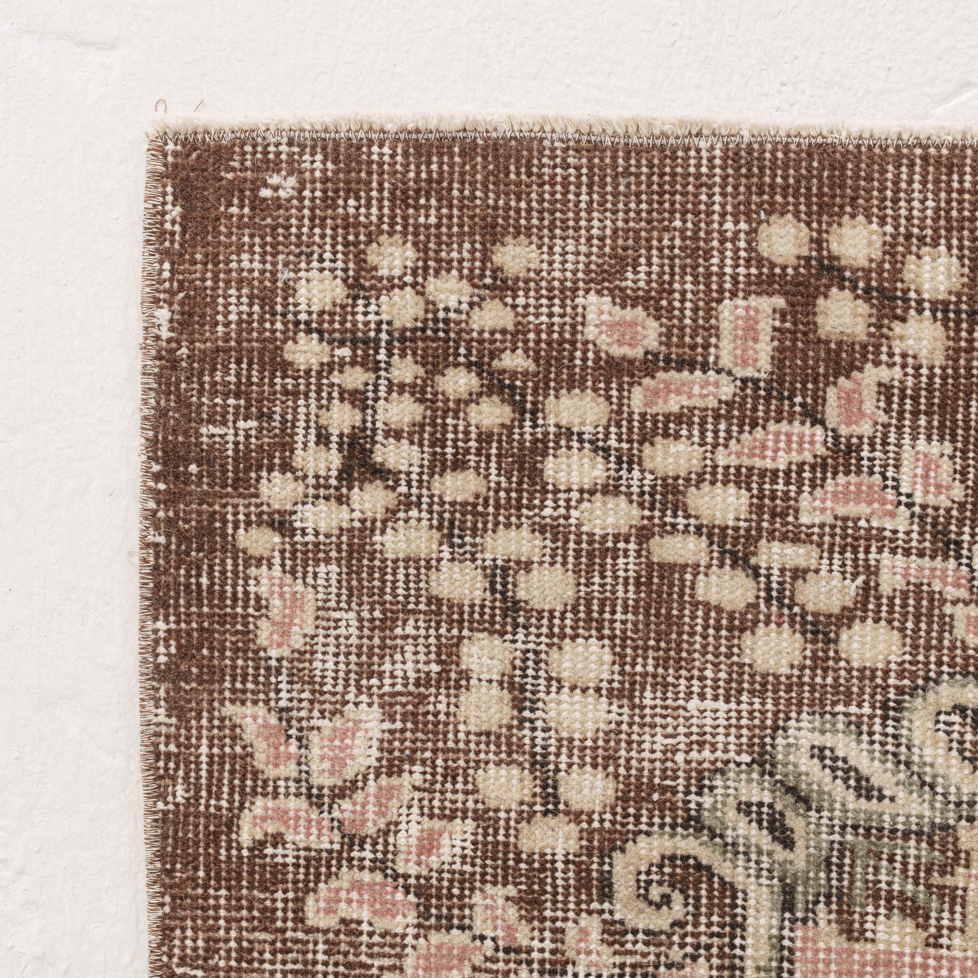 Brinelis - Vintage Turkish Area Rug