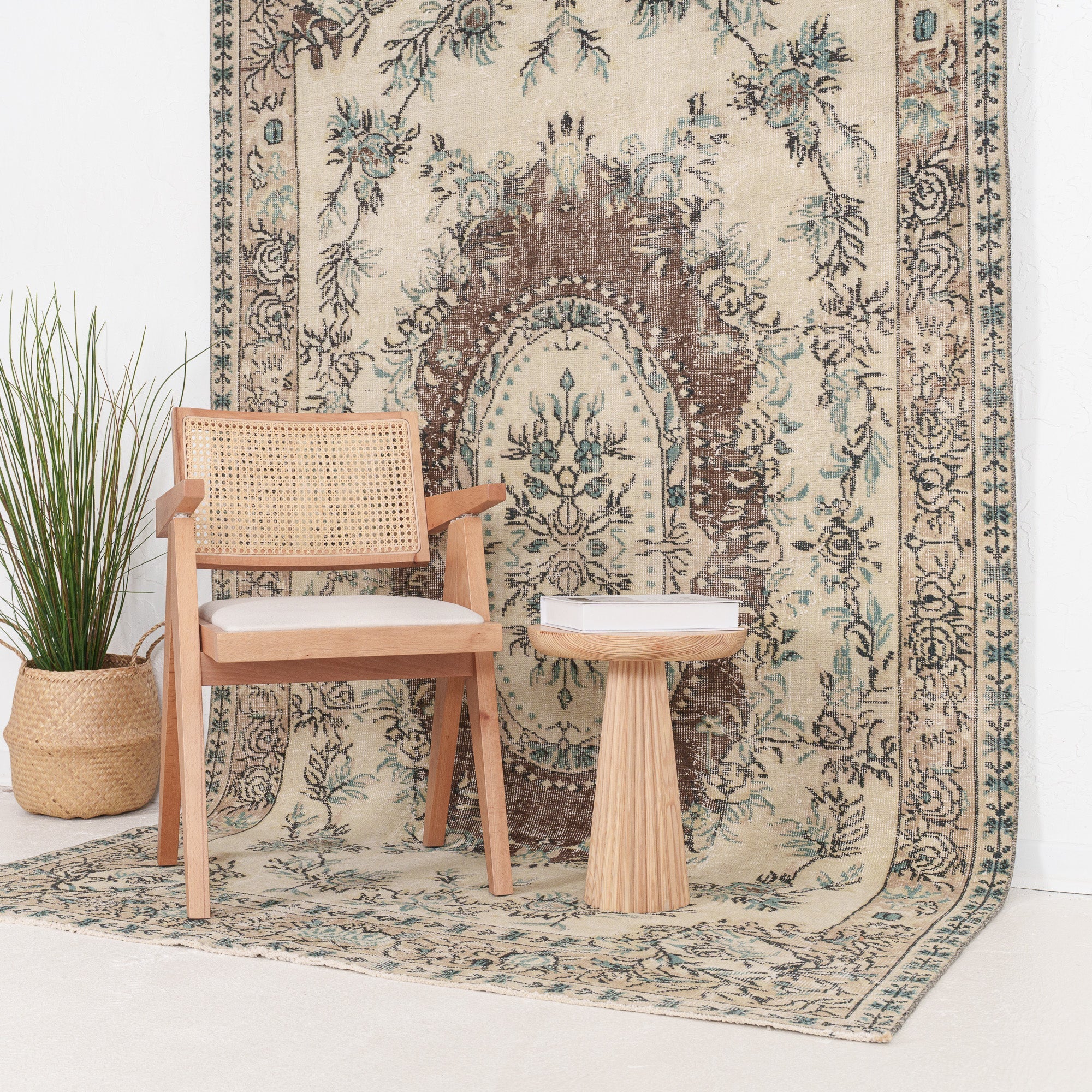 Brinelin - Vintage Turkish Area Rug