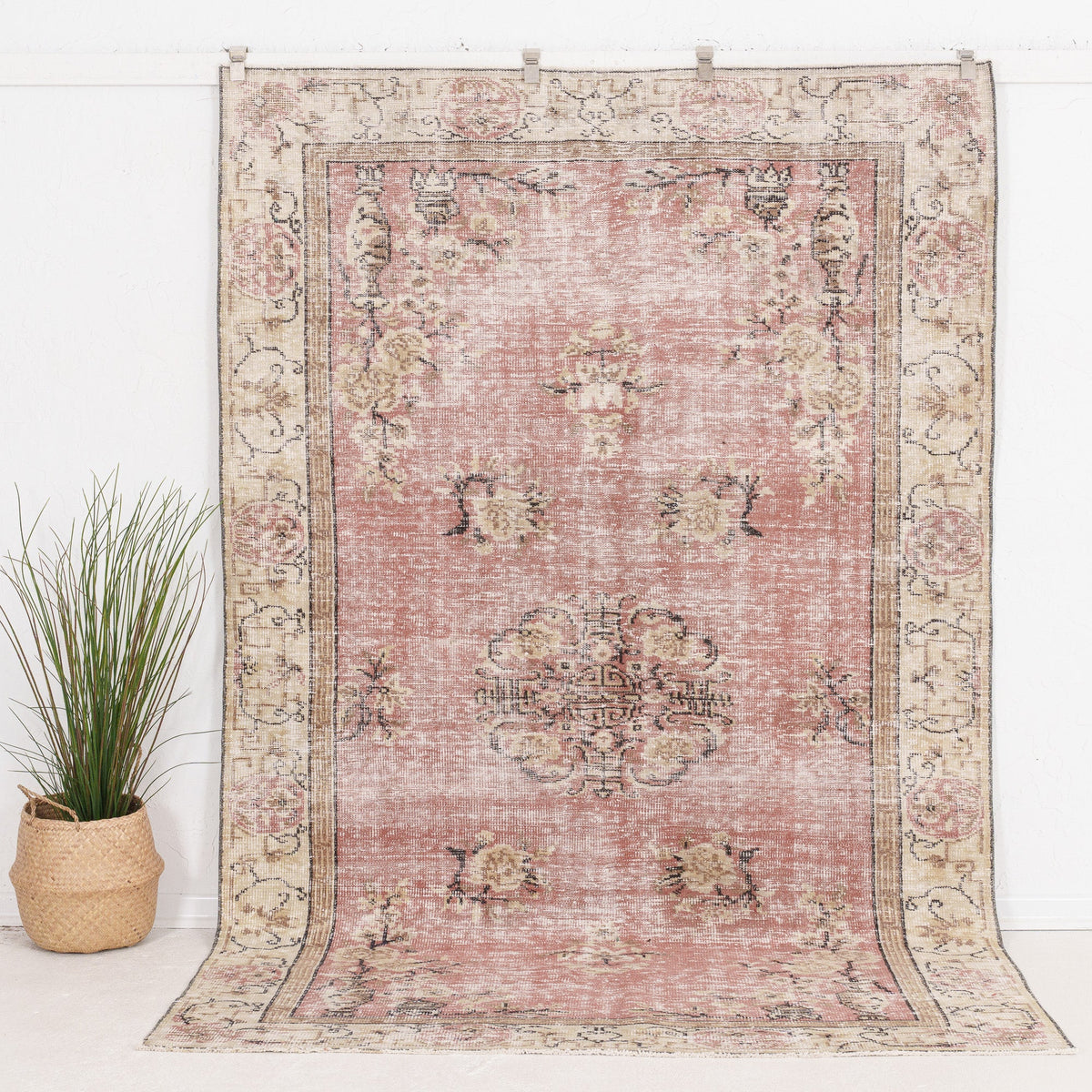 Amdirine - Vintage Turkish Area Rug