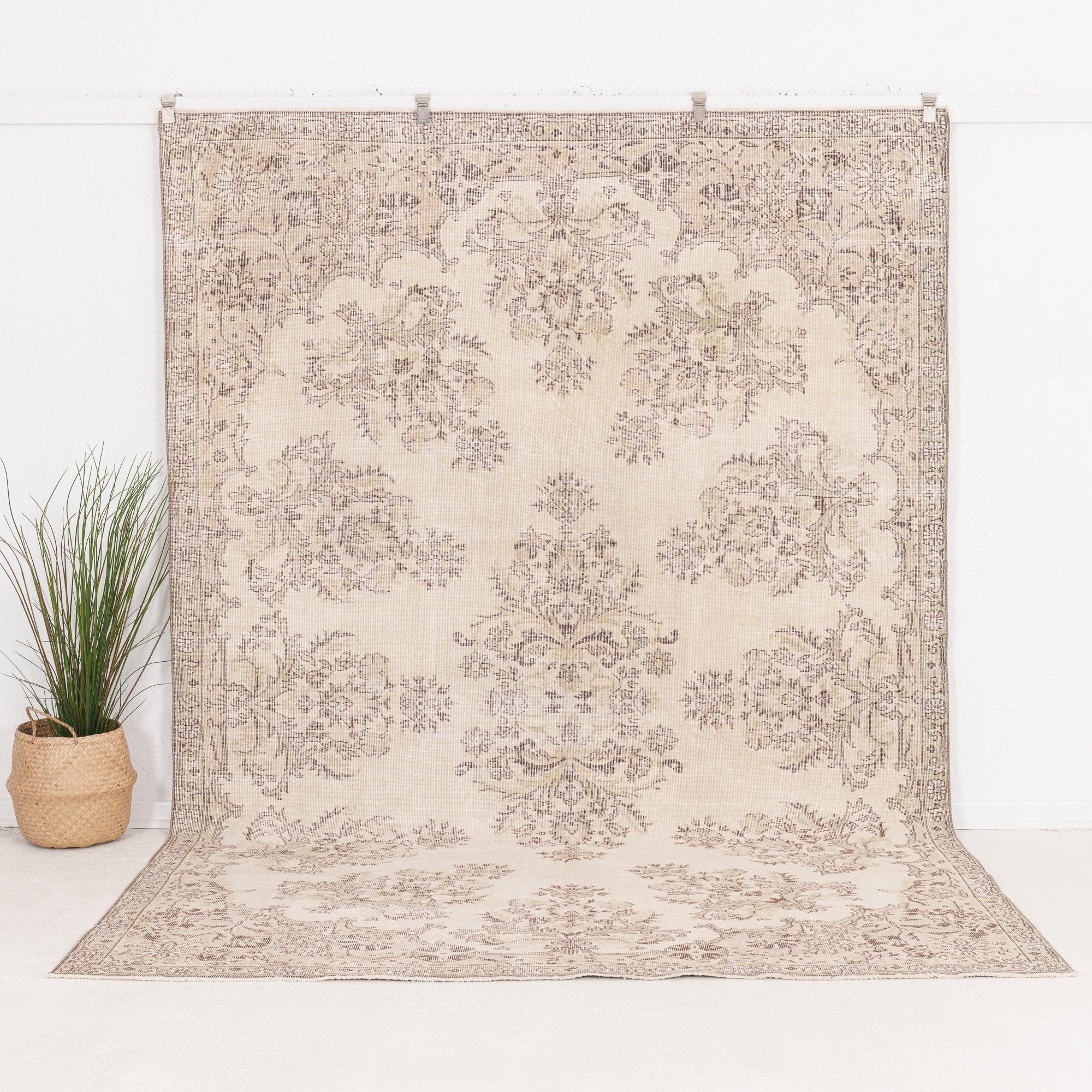 Amdirara - Vintage Turkish Area Rug