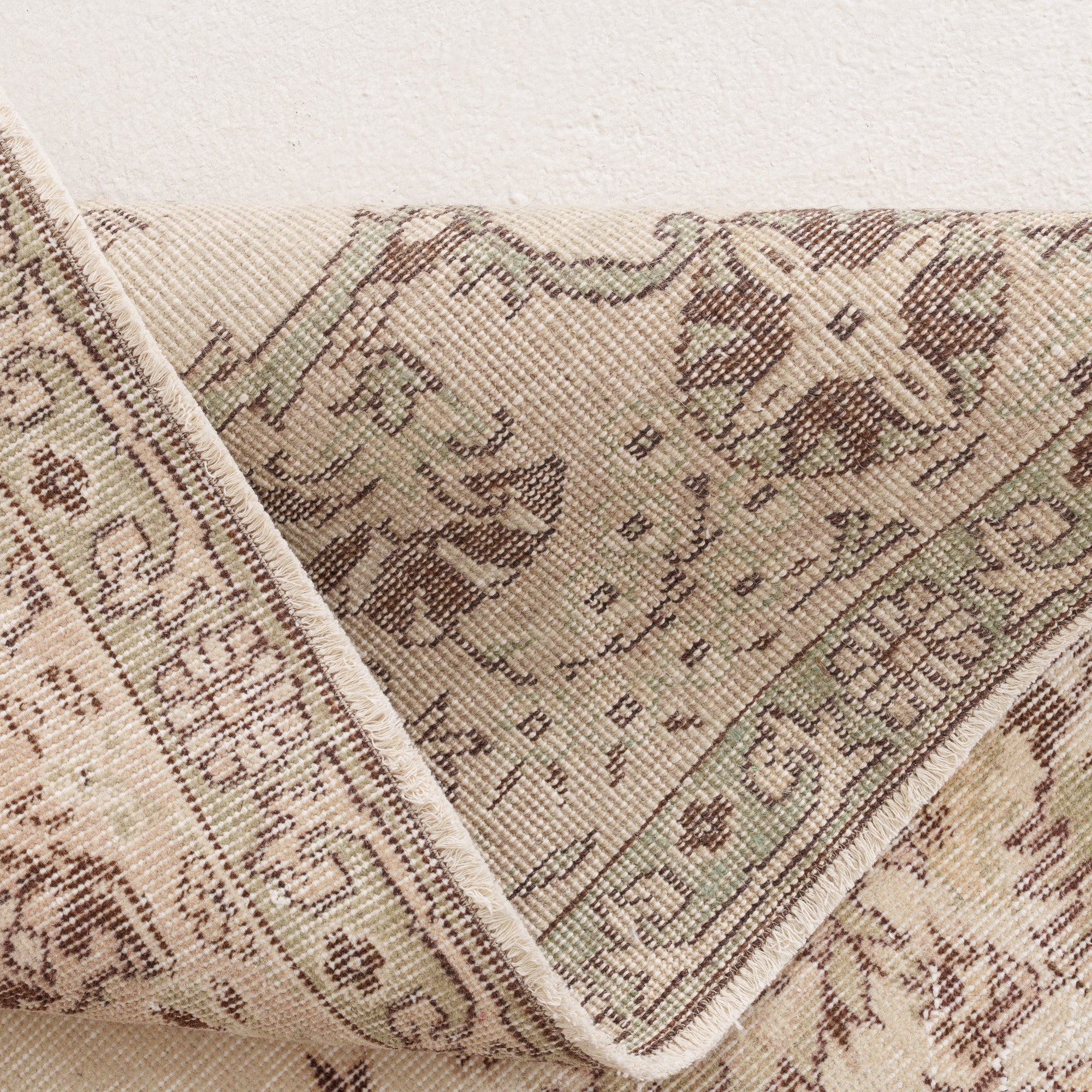 Amdirara - Vintage Turkish Area Rug