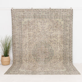 Amdirin - Vintage Turkish Area Rug