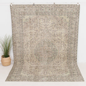 Amdirin - Vintage Turkish Area Rug