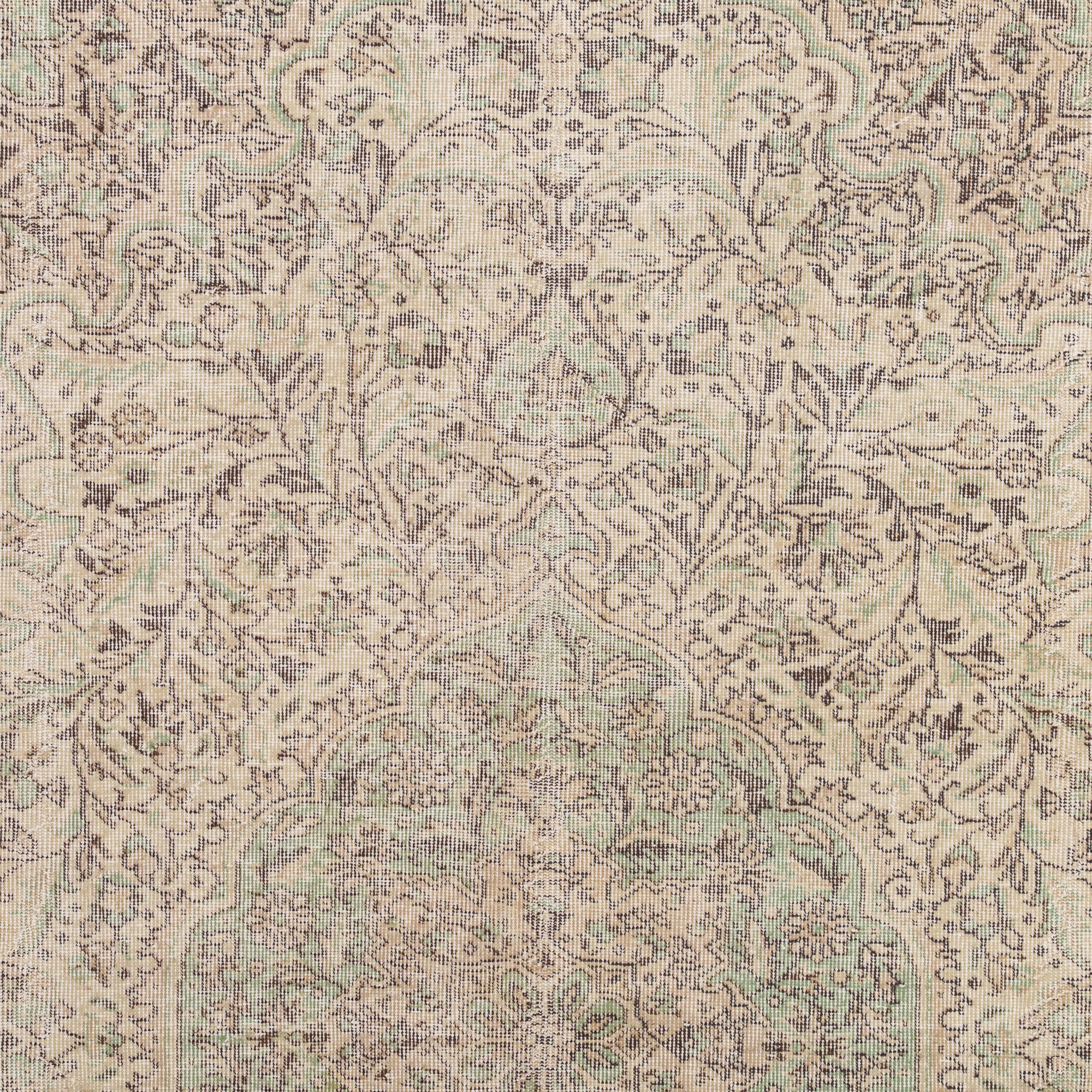 Amdirin - Vintage Turkish Area Rug