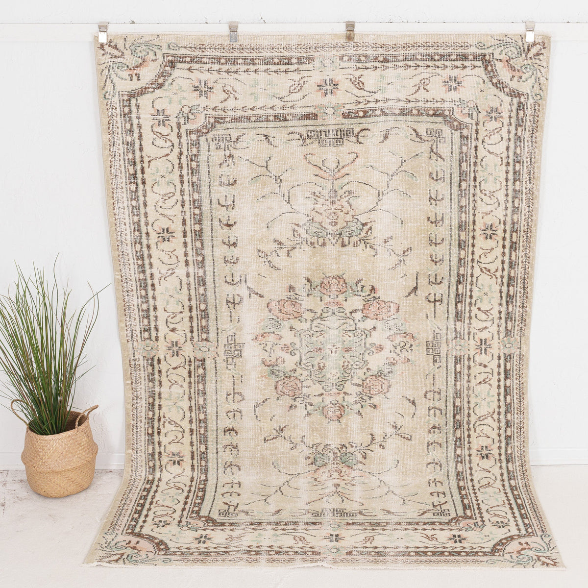 Yaelisa - Vintage Turkish Area Rug