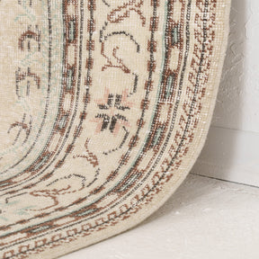 Yaelisa - Vintage Turkish Area Rug