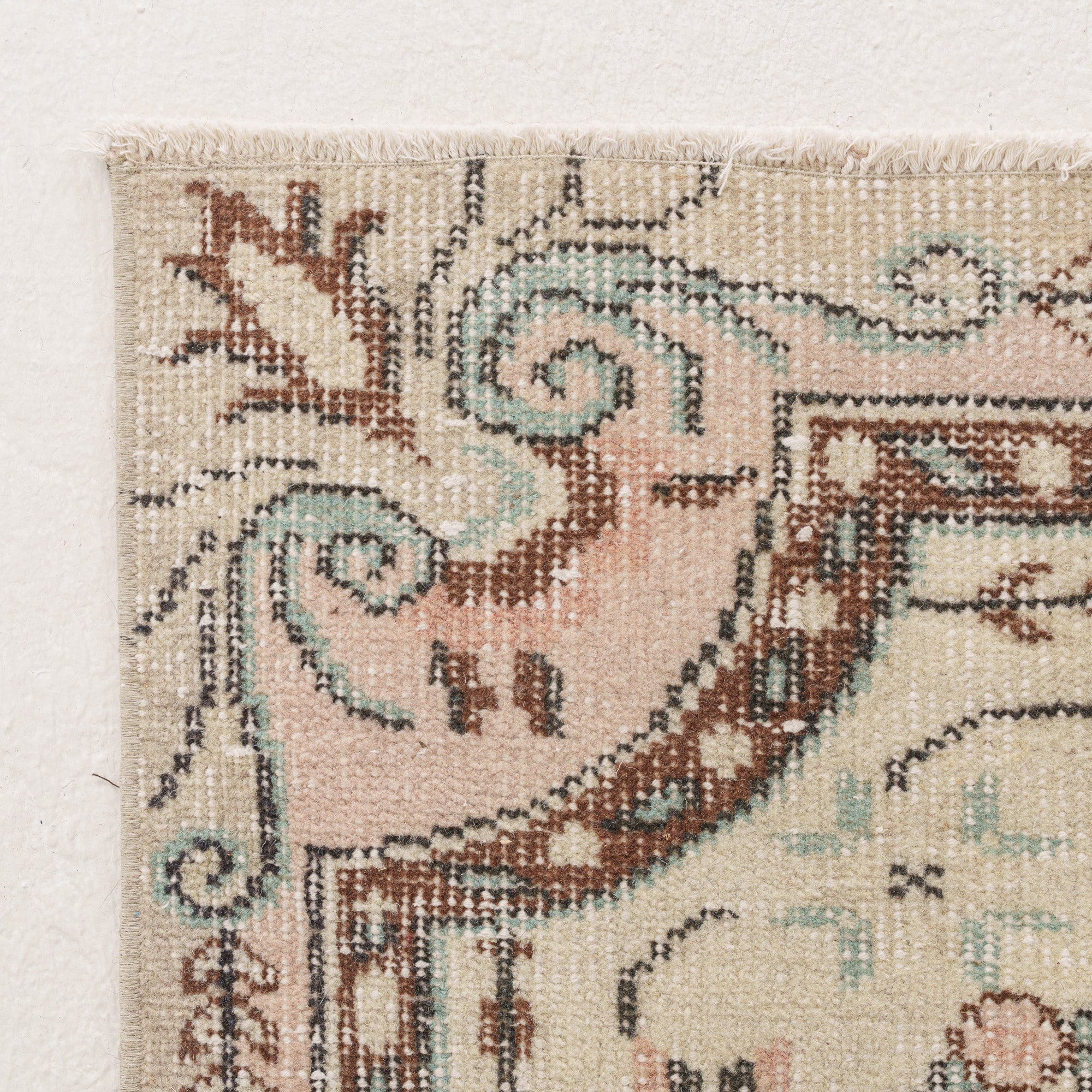 Yaelisa - Vintage Turkish Area Rug