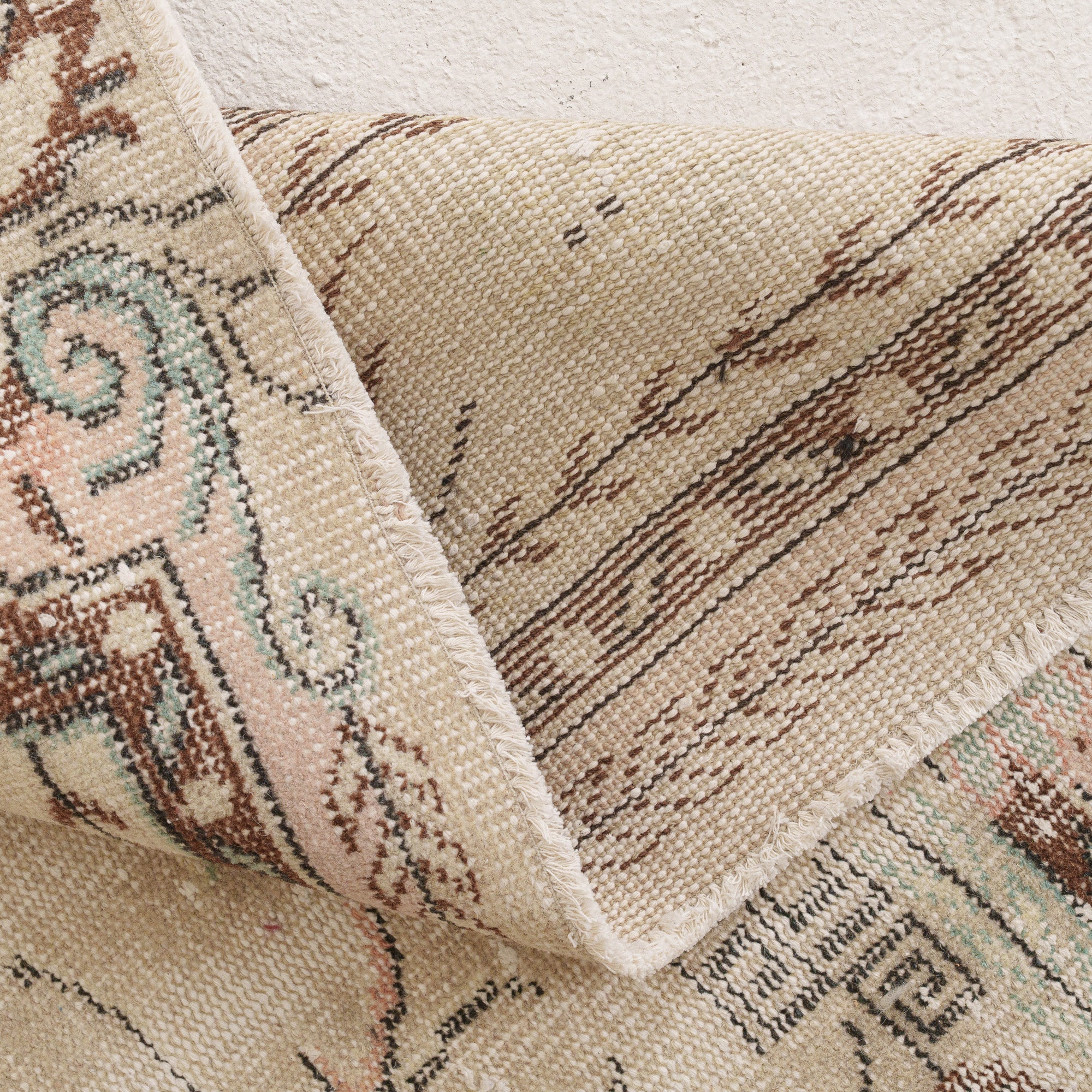 Yaelisa - Vintage Turkish Area Rug