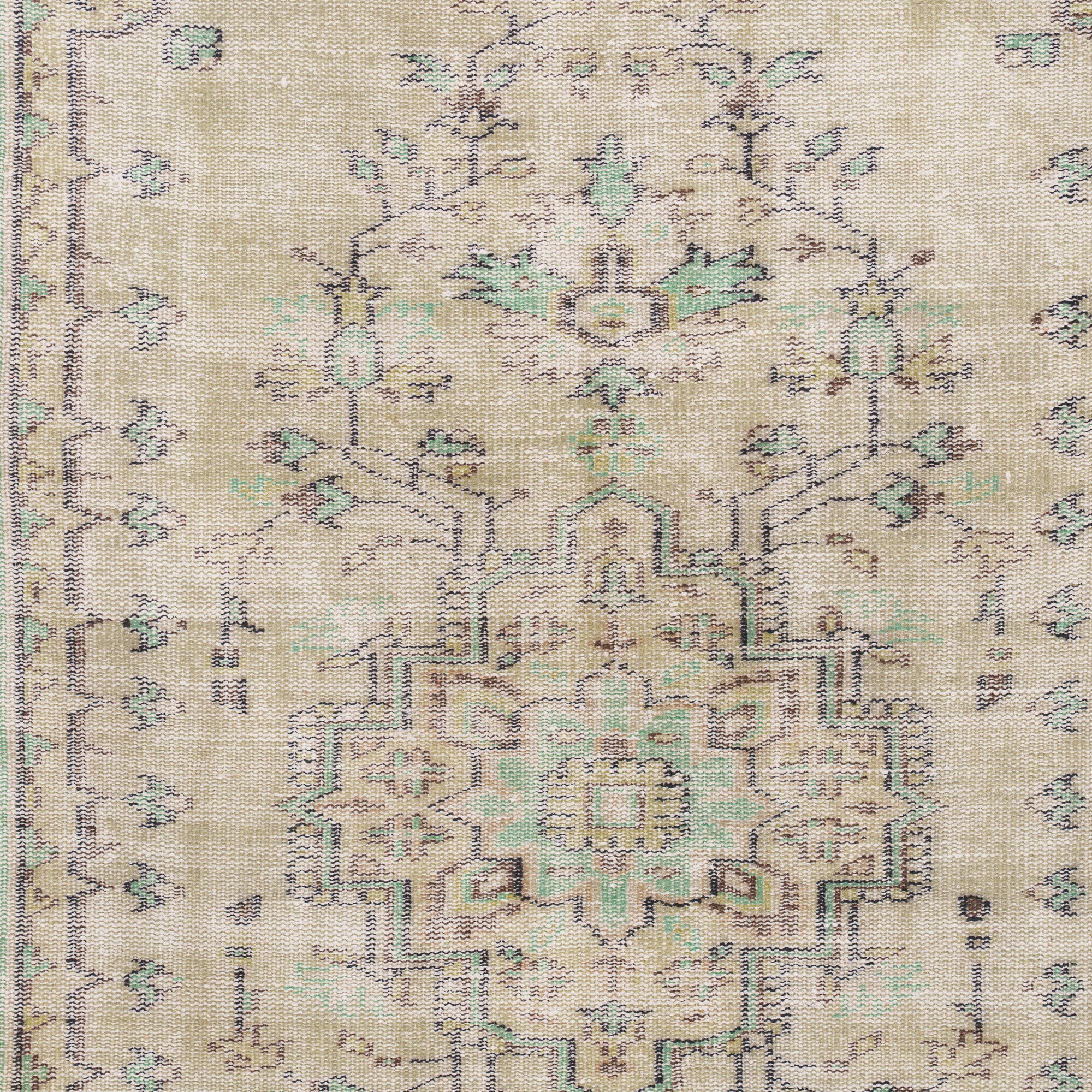Yaelisella - Vintage Turkish Area Rug