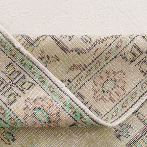 Yaelisella - Vintage Turkish Area Rug