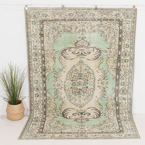 Yaelisena - Vintage Turkish Area Rug