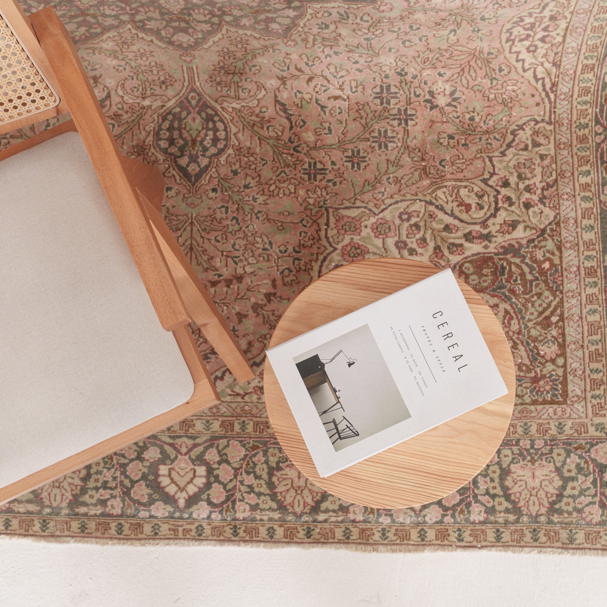 Xaerisia - Vintage Turkish Area Rug