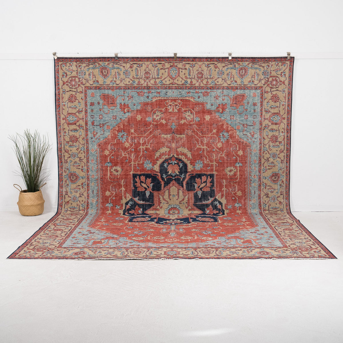 Thalorise - Vintage Turkish Area Rug