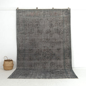 Renelle - Elegant Living Room Rug, Antique Charm