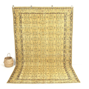 Avalisse - Dining Room Rug, Classic Artisan Crafted