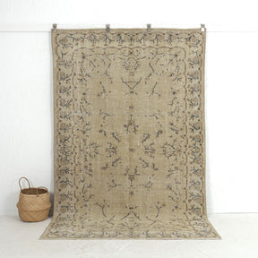 Calysta - Oriental Vintage Rug, Collector's Edition