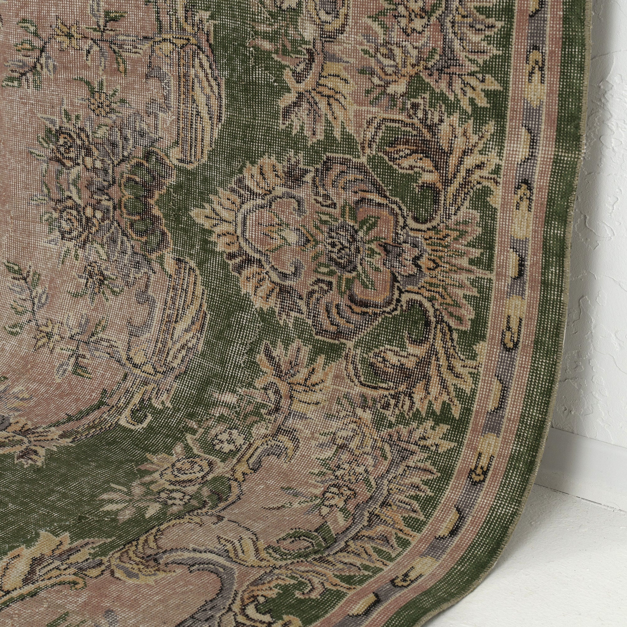 Saphira - Turkish Rug, Vintage Charm for Modern Spaces