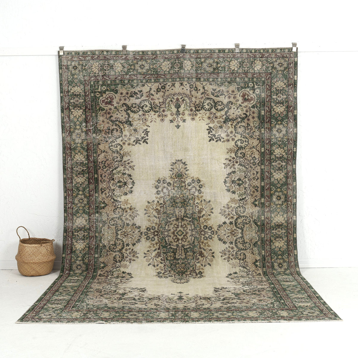 Nureya - Vintage Turkish Area Rug