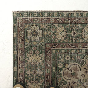 Nureya - Turkish Rug, Authentic and Vintage