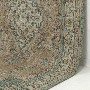 Arida - Oriental Rug, Timeless & Exquisite