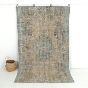 Rosira - Turkish Rug, Vintage Charm for Modern Spaces